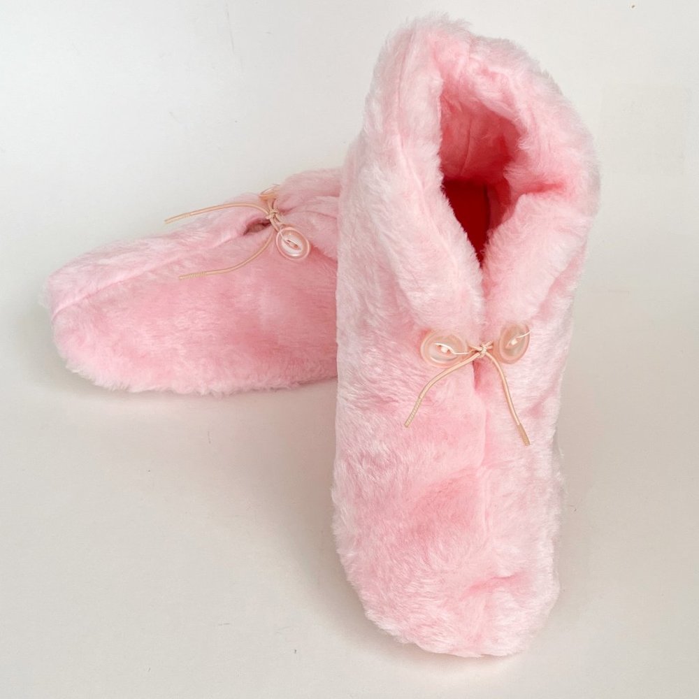 NWOT Vtg ANGEL TREADS Pink Fuzzy Bedroom Bootie Slippers House Shoes Med 6.5-7.5